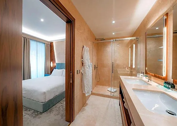 Via Veneto 4* Rzym